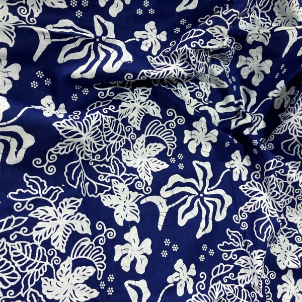 Waves of Flowers in the Deep Blue Sea